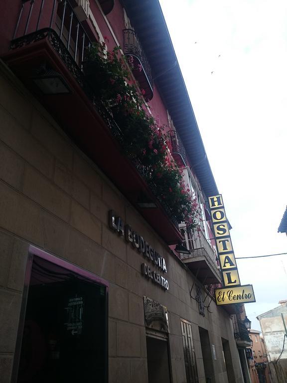 Hostal El Centro Huesca Ngoại thất bức ảnh